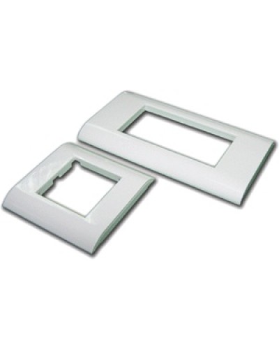 Накладка пластиковая TWT-FR45x90 в Астрахани Аксессуары для стоек и шкафов Pintop.ru